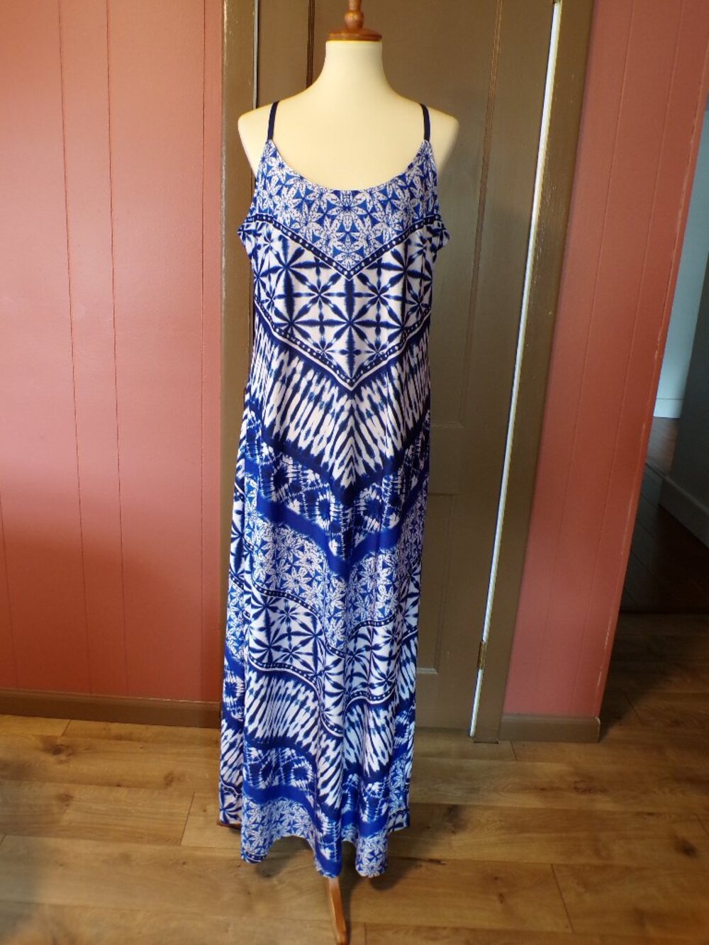 VENUS Women's Tie Dye Spaghetti Straps Maxi Dress - Stretch Material Size XL